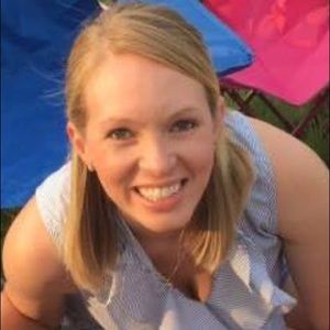 Meet your posher, Donna Lynn!